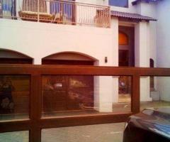 6 x Bedroom , 4 Bathroom , Double Storage Luxurious Home for Sale